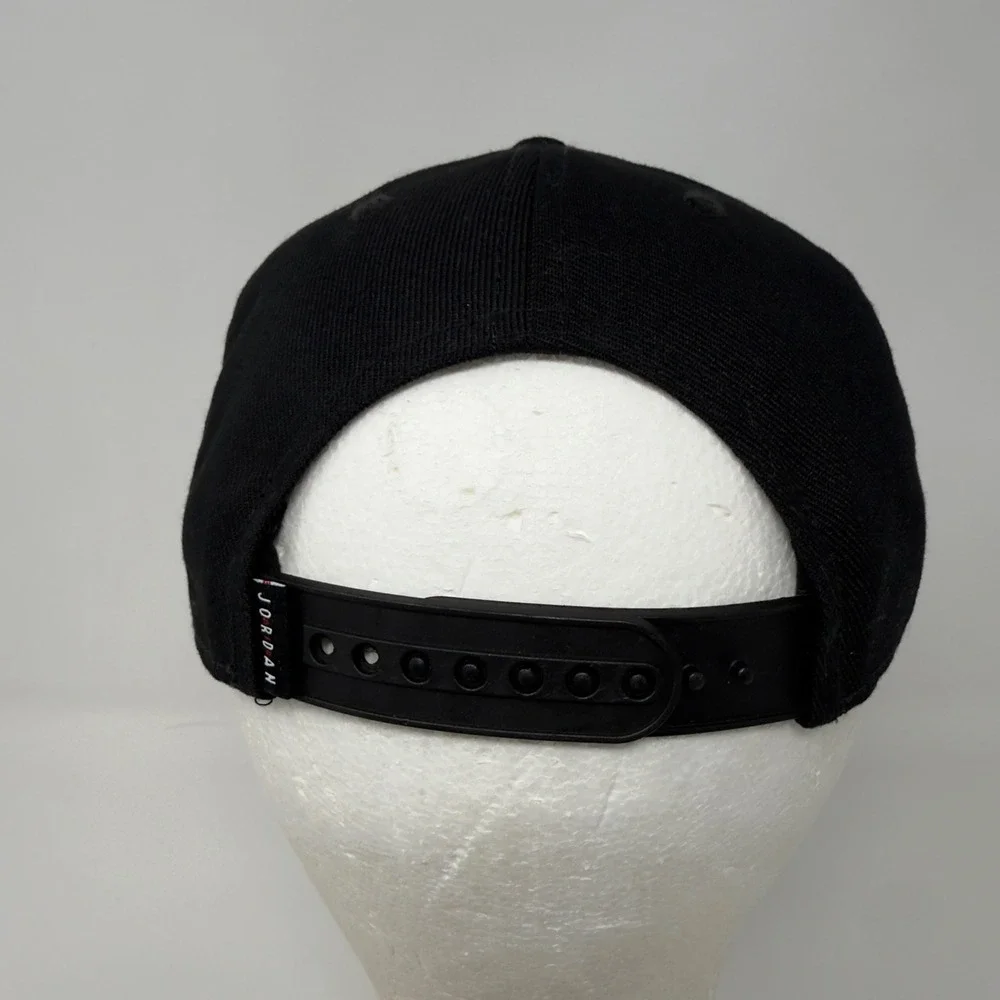 Jordan Child Black Snapback Hat Red Jumpman Logo Flat‎ Brim 617845-023